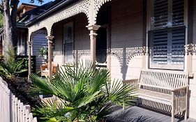 Amazing Location Walk To Mcg Swan St Bridge Rd Cbd